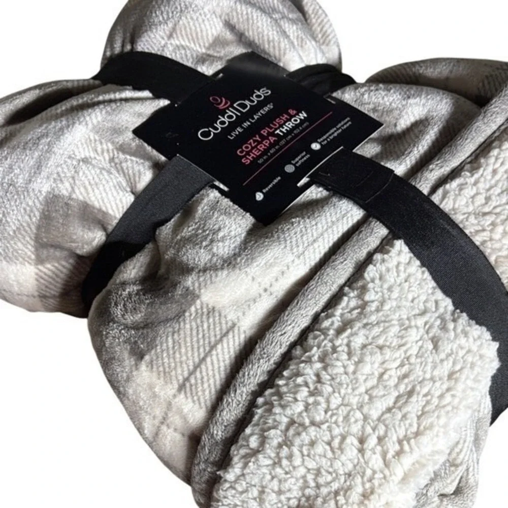 Cuddl Duds Cozy Plush Sherpa Throw Blanket Buffalo Gray Plaid 50